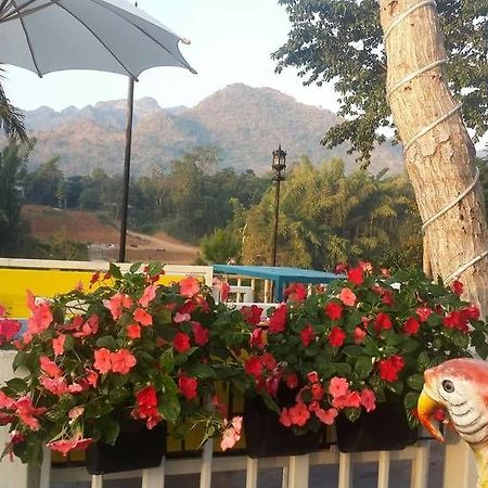 Goodview Resort & Camping Ban Kaeng Raboet Buitenkant foto